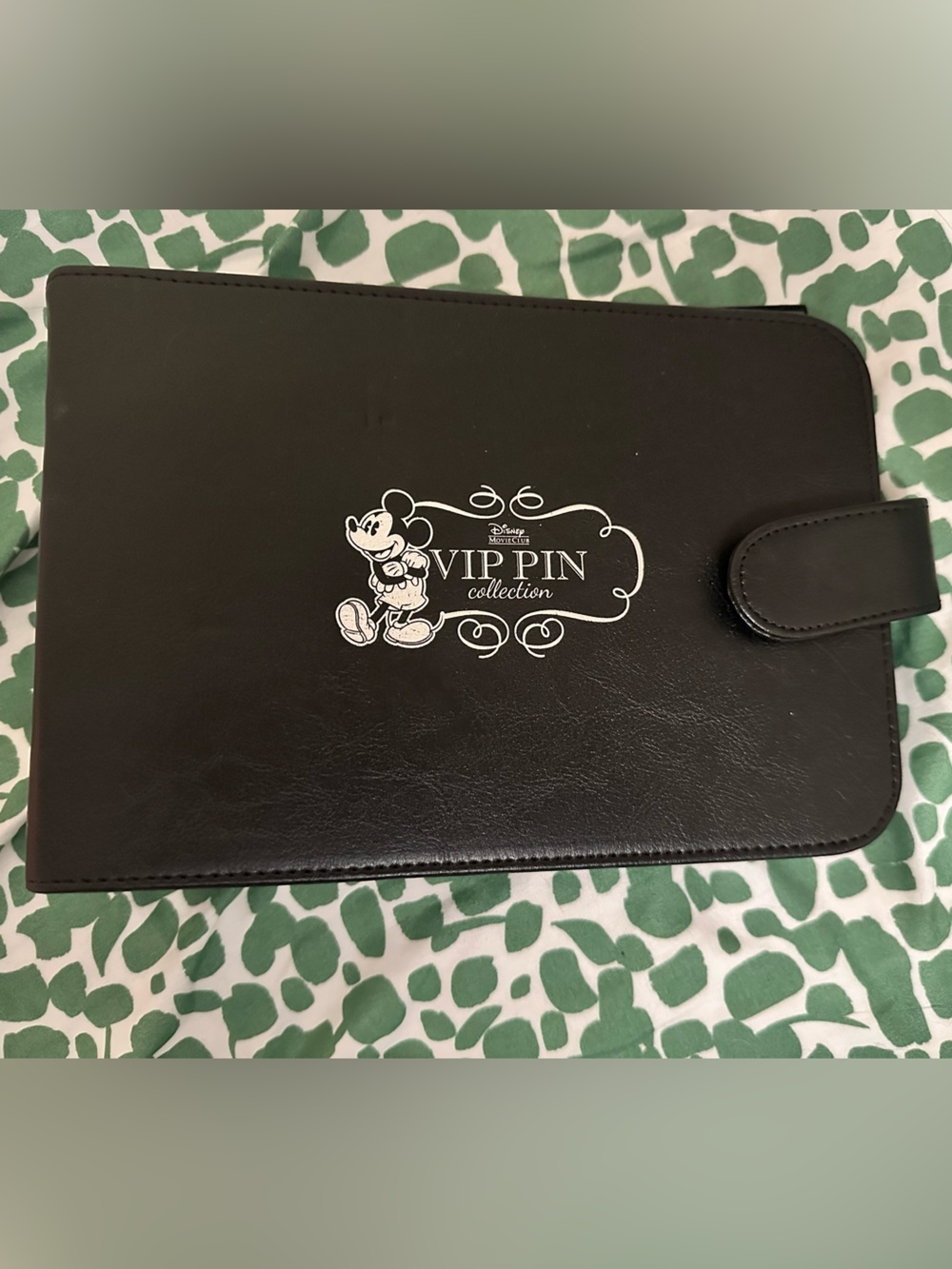 Disney pin book. Black Leather Tablet Folio with Mickey Design
